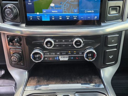 Used 2021 Ford F150 Lariat w/ Equipment Group 502A High AWD/4WD image 16