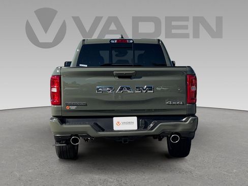 New 2026 RAM 1500 Big Horn AWD/4WD image 17
