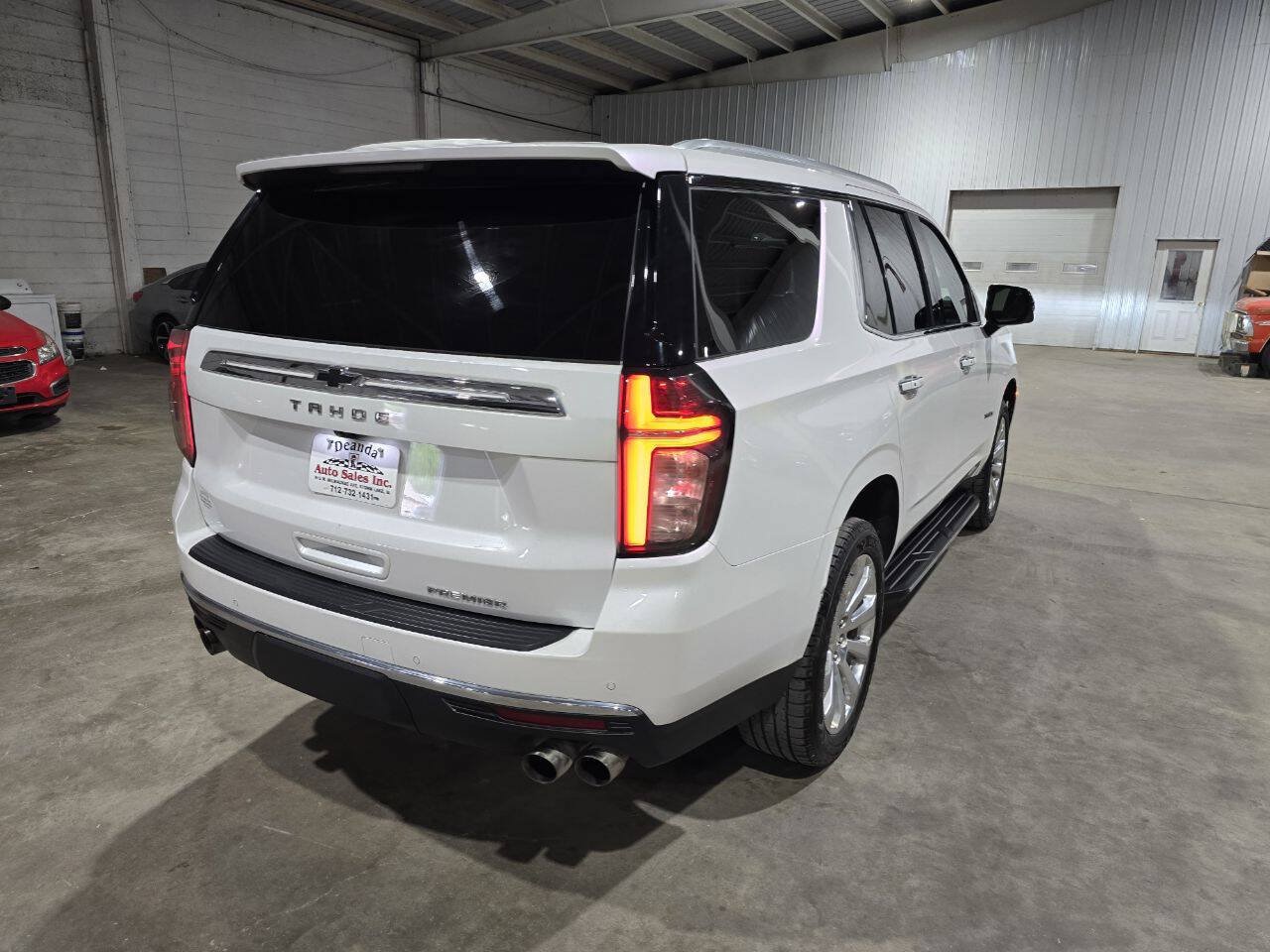 Used 2021 Chevrolet Tahoe Premier AWD/4WD image 11