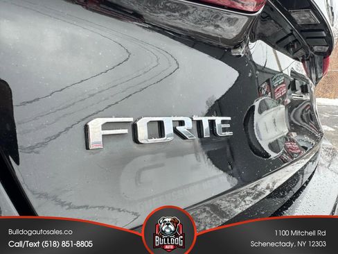 Used 2018 Kia Forte LX FWD image 29