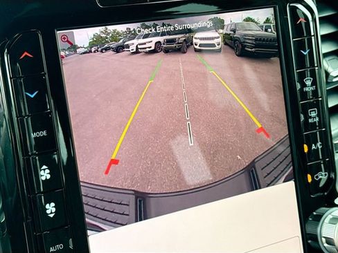 New 2026 RAM 2500 Tradesman AWD/4WD image 9