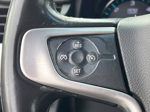 Used 2017 GMC Yukon SLE w/ SLE Value Package image 22