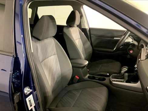 Used 2026 Kia Seltos LX AWD/4WD image 7
