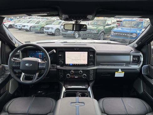 New 2025 Ford F250 Platinum image 24
