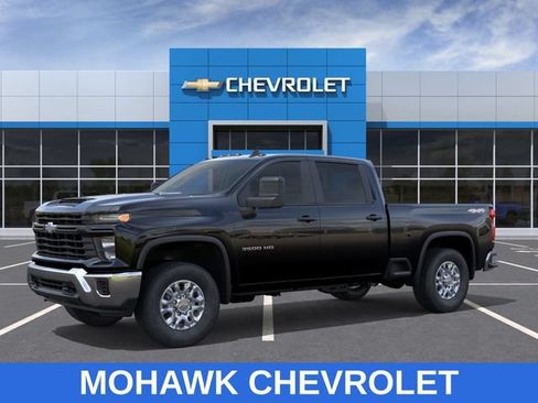 Used 2026 Chevrolet Silverado 3500 W/T AWD/4WD image 2