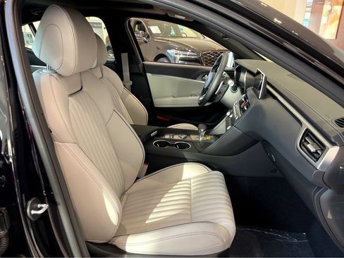 New 2026 Genesis G70 3.3T Sport Prestige RWD image 17