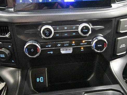 Used 2024 Ford F150 XLT w/ XLT Black Appearance Package AWD/4WD image 24