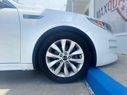 Used 2018 Kia Optima LX w/ Convenience Package FWD image 40