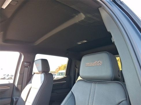 New 2026 Chevrolet Silverado 1500 High Country w/ Midnight Edition AWD/4WD image 9