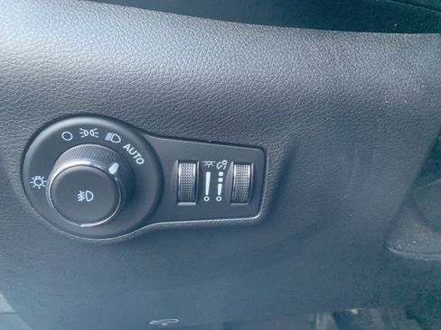 Certified 2022 Jeep Compass Trailhawk image 19