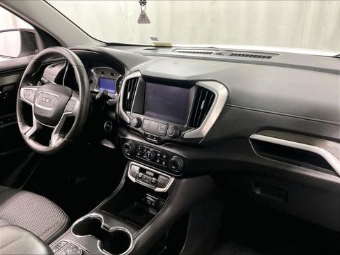 Used 2023 GMC Terrain SLE w/ Driver Convenience Package image 14