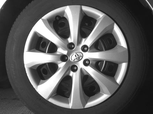 Used 2025 Toyota Corolla LE FWD image 13