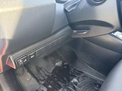 Used 2023 Toyota Corolla SE image 21