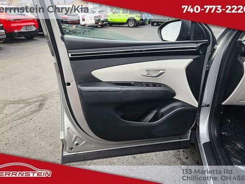 Used 2023 Hyundai Tucson SEL w/ Convenience Package AWD/4WD image 14