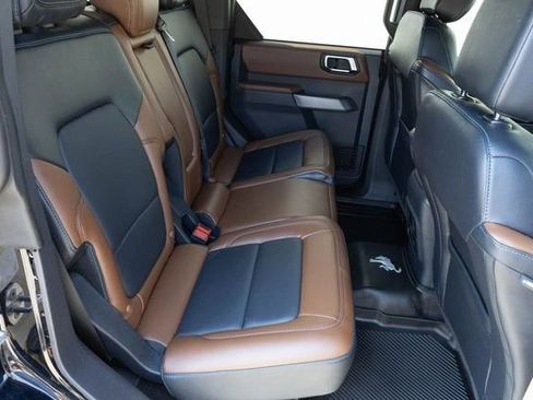 Used 2023 Ford Bronco Outer Banks image 19