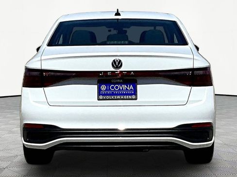 Used 2026 Volkswagen Jetta S FWD image 5