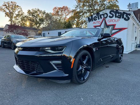 Used 2017 Chevrolet Camaro SS image 3