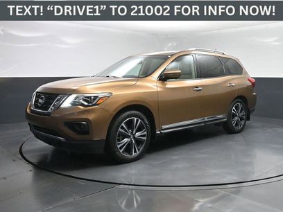 Used 2017 Nissan Pathfinder Platinum w/ Family Entertainment Package