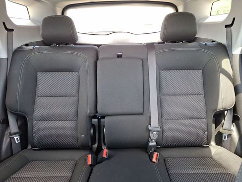 Used 2024 GMC Terrain SLE AWD/4WD image 14