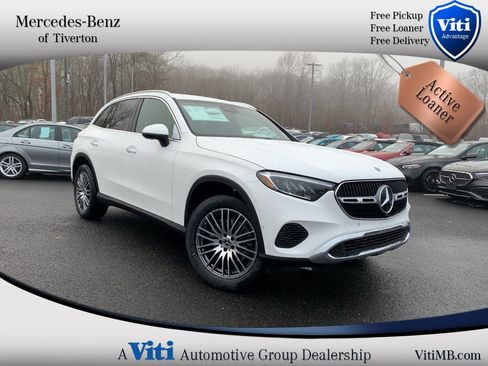 Used 2025 Mercedes-Benz GLC 300 4MATIC image 1