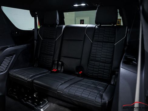Used 2023 Cadillac Escalade V AWD/4WD image 74