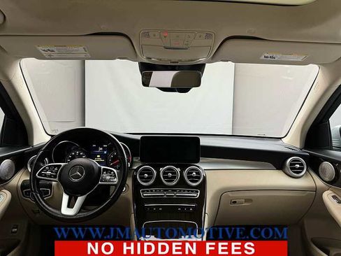 Used 2021 Mercedes-Benz GLC 300 4MATIC image 12