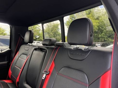 Used 2018 Ford F150 Lariat w/ Equipment Group 502A Luxury AWD/4WD image 19
