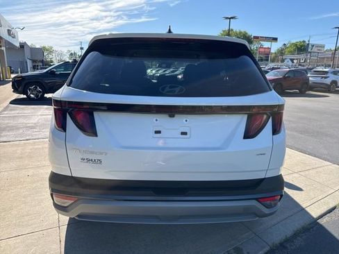 Certified 2025 Hyundai Tucson SEL AWD/4WD image 16