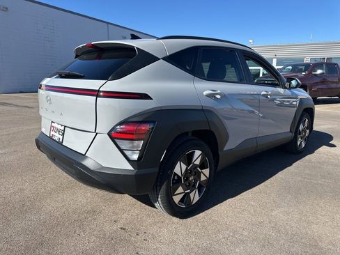Used 2025 Hyundai Kona SEL image 10