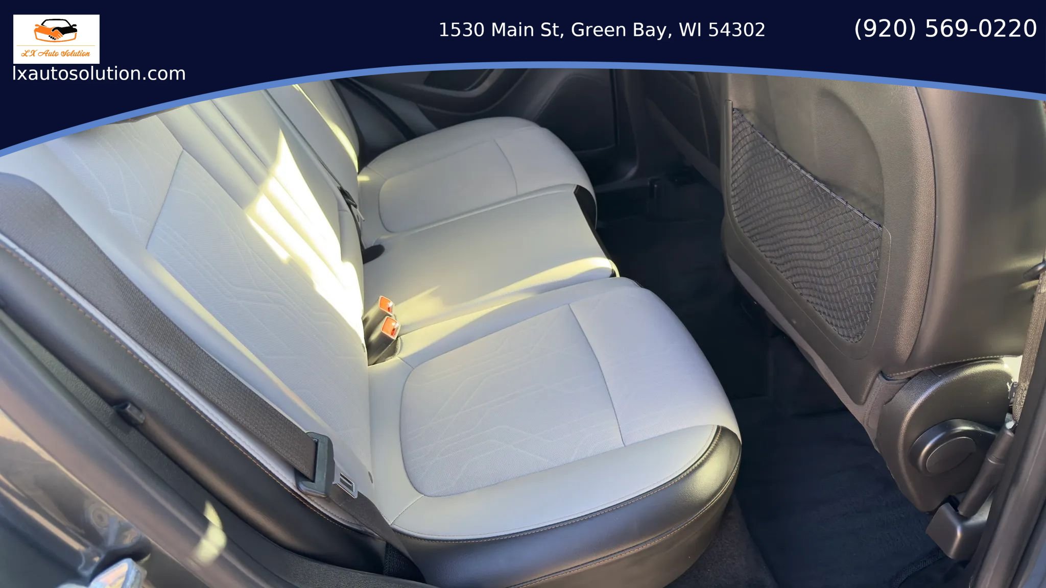 Used 2021 Chevrolet Trax LT w/ LT Convenience Package AWD/4WD image 12