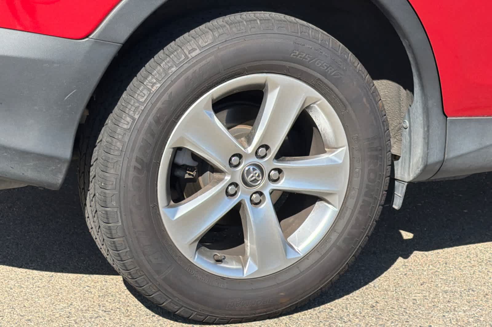 Used 2015 Toyota RAV4 XLE AWD/4WD image 20