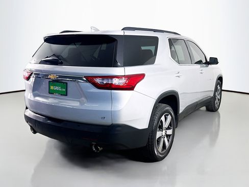 Used 2020 Chevrolet Traverse LT w/ LT Premium Package image 10