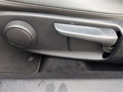 Used 2024 MAZDA MAZDA3 s image 18