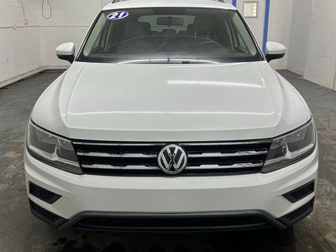 Used 2021 Volkswagen Tiguan S FWD image 8