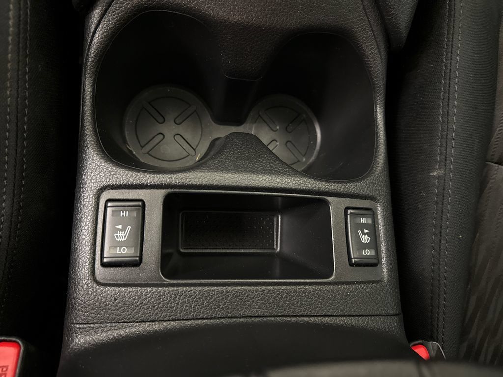 Used 2017 Nissan Rogue SV w/ Midnight Edition FWD image 30