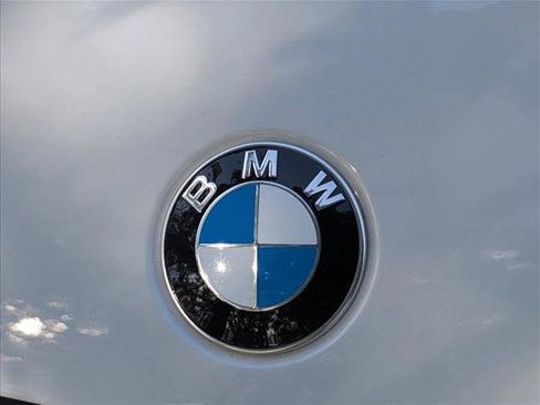 Used 2025 BMW 330i xDrive Sedan AWD/4WD image 29