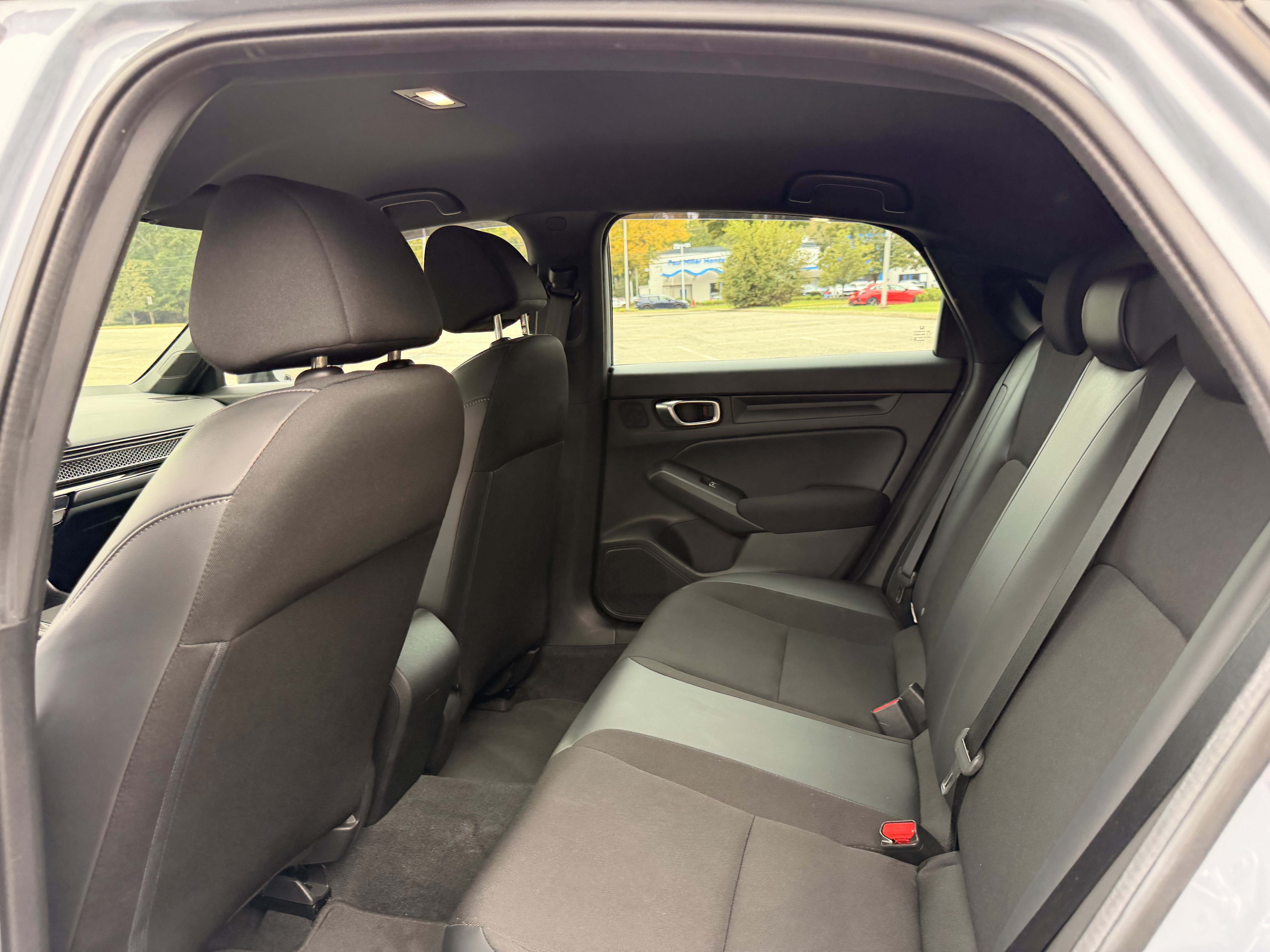 Used 2023 Honda Civic Sport image 27