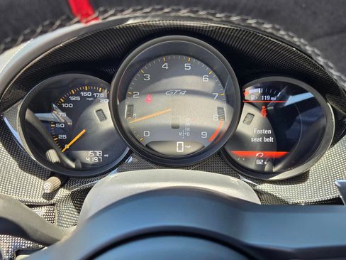 Certified 2023 Porsche 718 Cayman GT4 RWD image 22