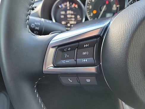 Used 2022 MAZDA MX-5 Miata RF Grand Touring image 18