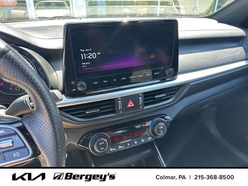 Certified 2023 Kia Forte GT-Line FWD image 5