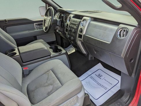 Used 2011 Ford F150 XLT w/ XLT Convenience Pkg image 21
