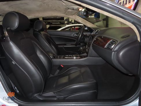 Used 2010 Jaguar XK Coupe image 6