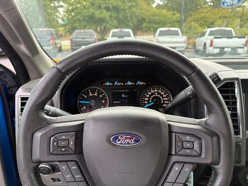 Used 2016 Ford F150 XLT w/ Equipment Group 302A Luxury AWD/4WD image 5