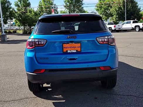 New 2025 Jeep Compass Limited w/ Sun & Sound Group image 7