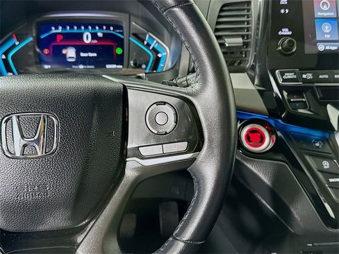 Certified 2023 Honda Odyssey Touring image 11