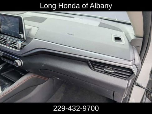 Used 2024 Nissan Altima 2.5 SR FWD image 22
