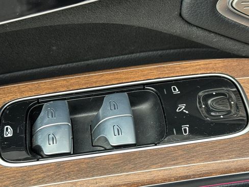Certified 2023 Mercedes-Benz EQS 580 4MATIC Sedan image 28
