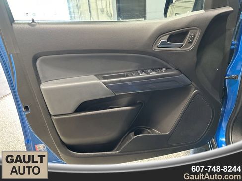 Used 2022 Chevrolet Colorado Z71 image 12