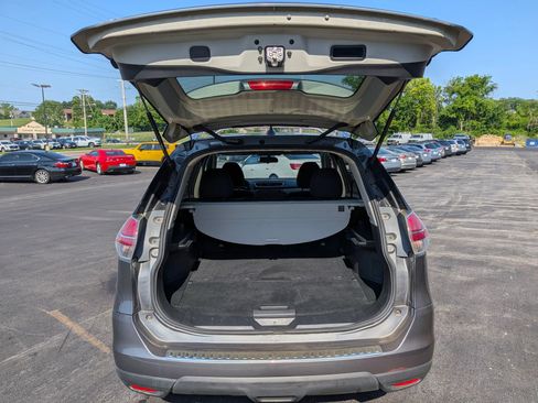 Used 2014 Nissan Rogue SV AWD/4WD image 20