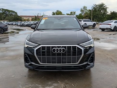 Used 2024 Audi Q3 2.0T Premium w/ Convenience Package AWD/4WD image 3
